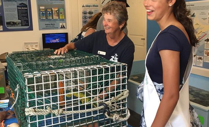 Miss Hampton Beach Visits the Blue Ocean Discovery Center