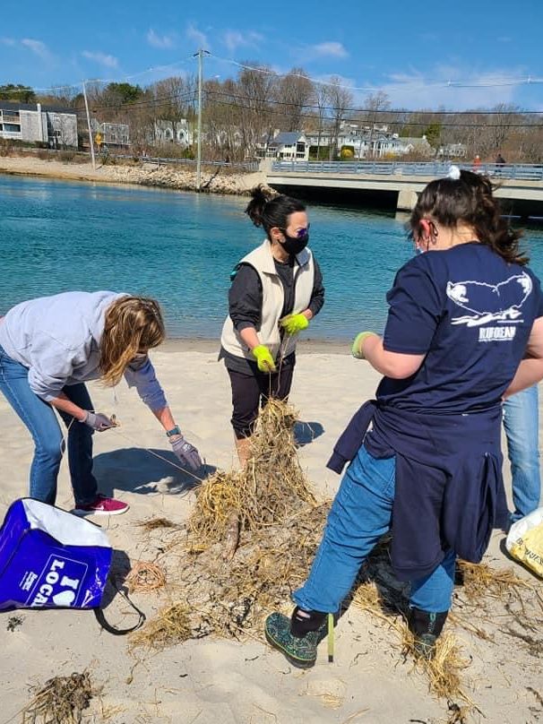 Niki with Beach Cleanup Volunteers in Ogunquit